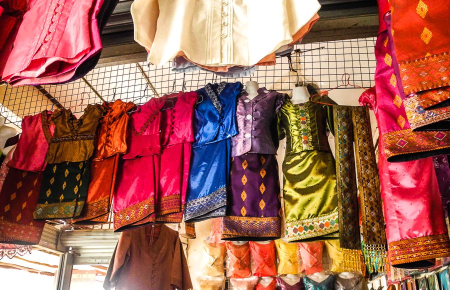 Market in Vang Vieng
