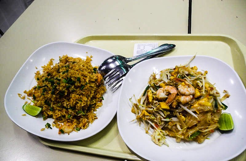 Pad thai and fried rice with prawns in Bangkok