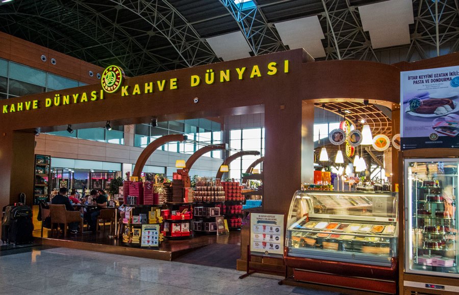 A café with a souvenir and Turkish sweets shop