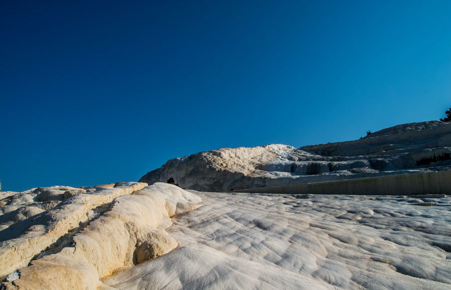 Auf dem Gelände von Pamukkale