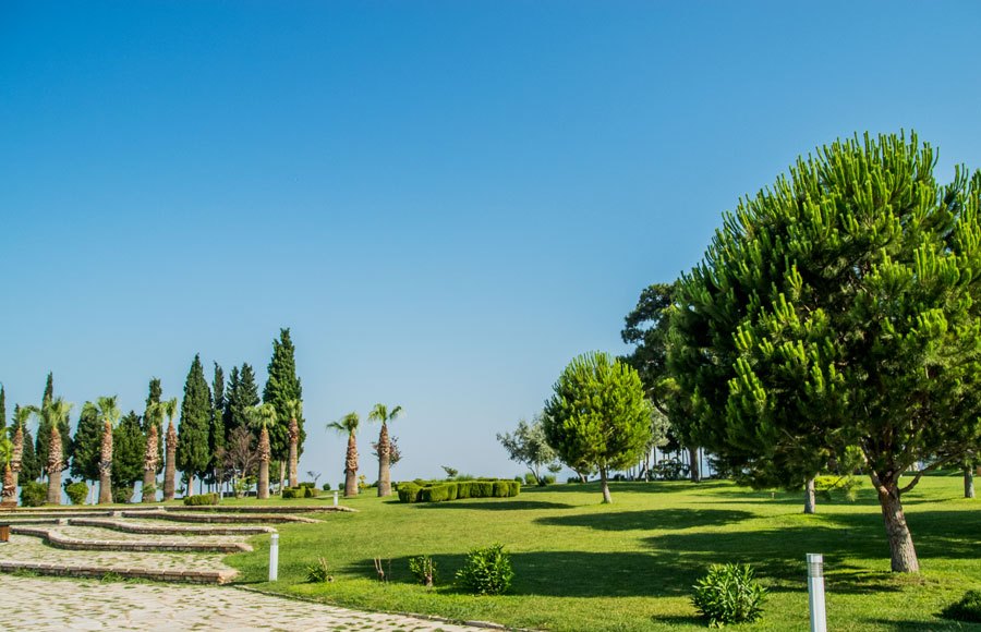Auf dem Gelände von Pamukkale
