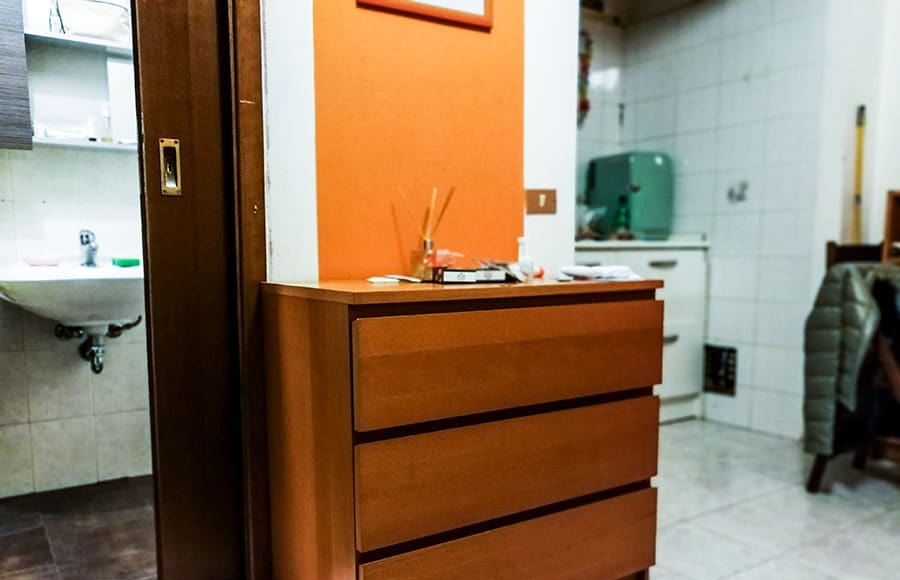 budget apartment in Milan