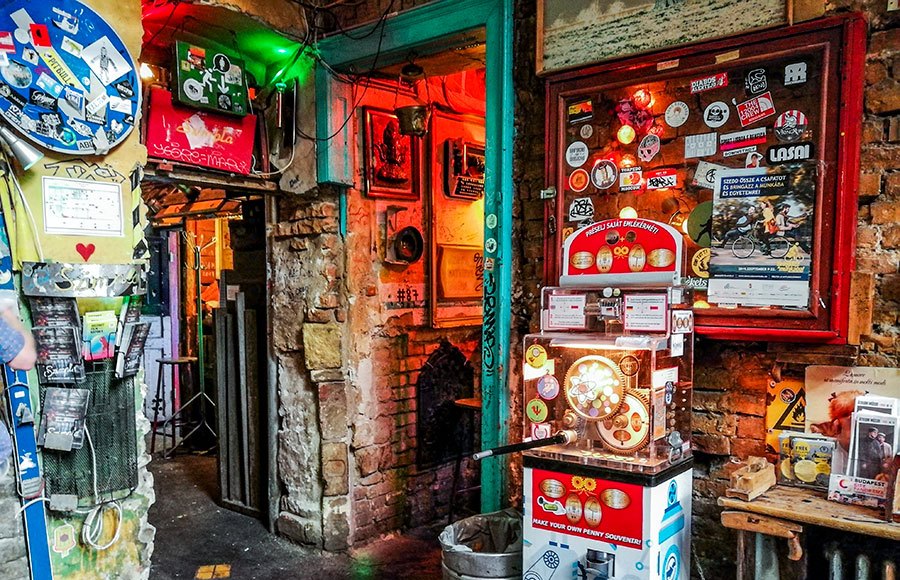 ruin bars of Budapest