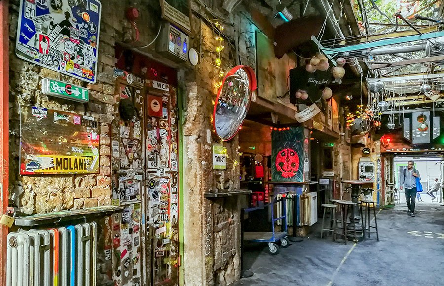 ruin bars of Budapest