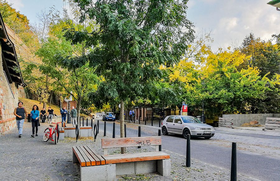 How to get to the Hospital in the Rock in Budapest